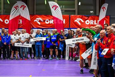 Blisko 700 zawodników i zawodniczek na XXX ORLEN Mistrzostwa Polski Masters w siatkówce [WIDEO]